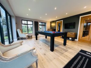 Photo 18- click for photo gallery